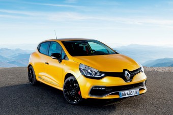 clio4sport hero 1